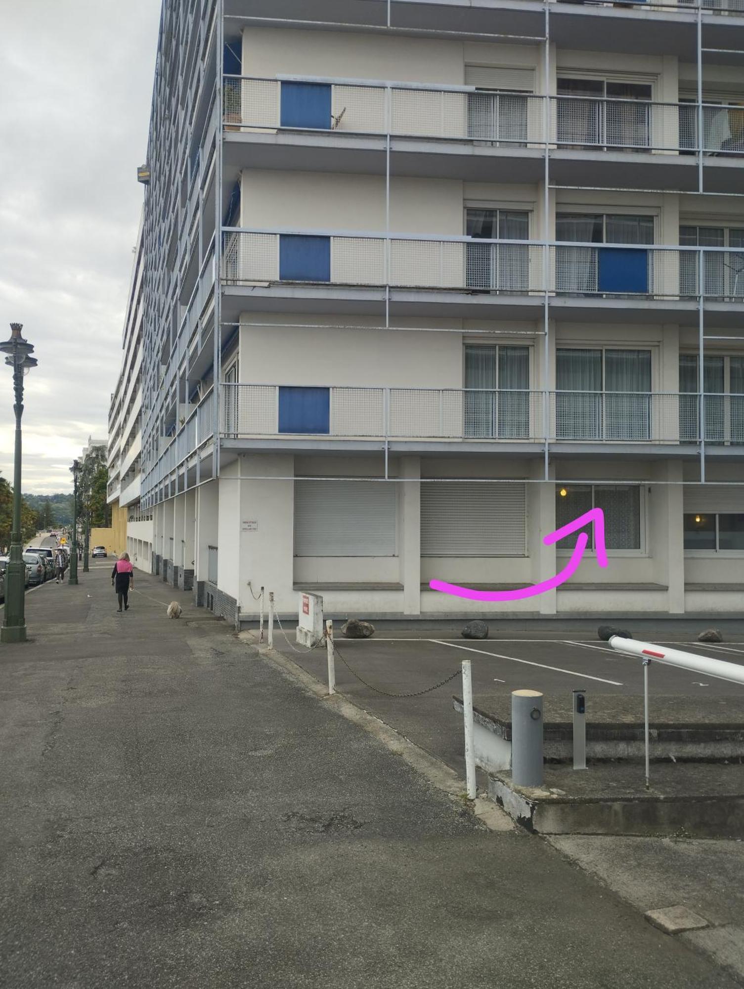 Chambrette Boulevard Des Pyrenees Hypercentre 10M Carre Wc Sur Le Palier, Porte40 Pau Exterior photo